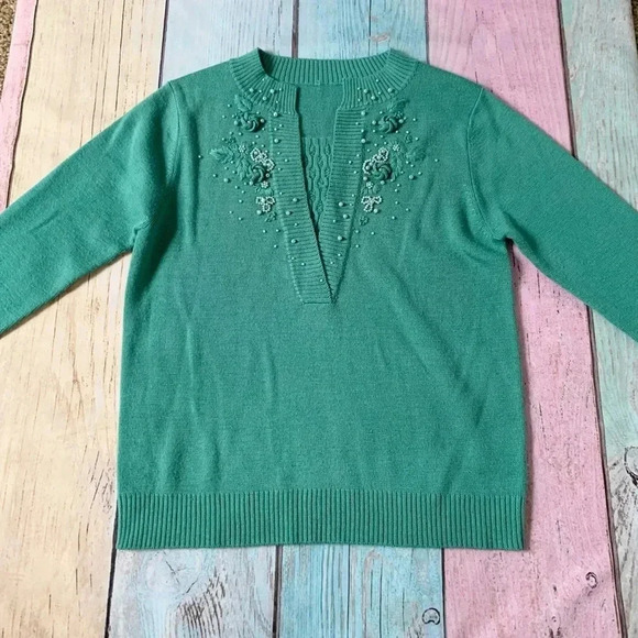 Vintage lightweight wool sweater - Picture 2 of 6